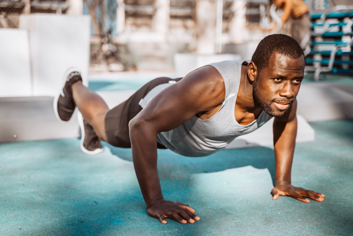 Natural supplements for men's health and vitality
